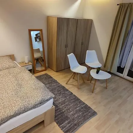 Ferienwohnung-Monteurwohnung Berta, 3 Personen In Kleve, Zentrale Lage Kleve  Exterior foto