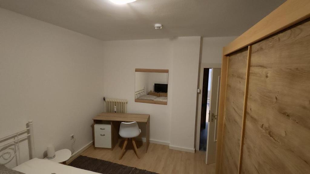 Ferienwohnung-monteurwohnung Berta, 3 Personen In Kleve, Zentrale Lage Kleve (Dusseldorf)